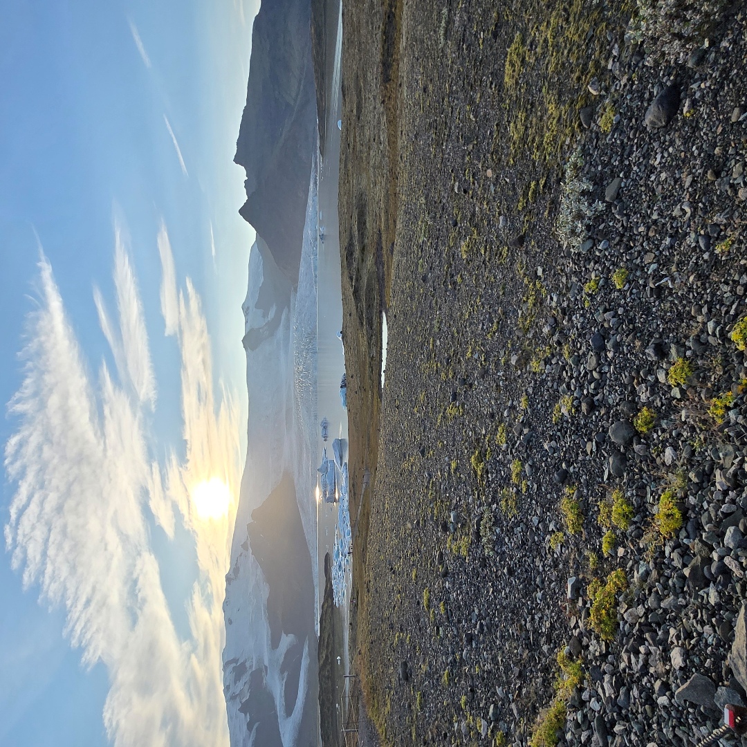 2025_08_iceland_iceland 794989961255