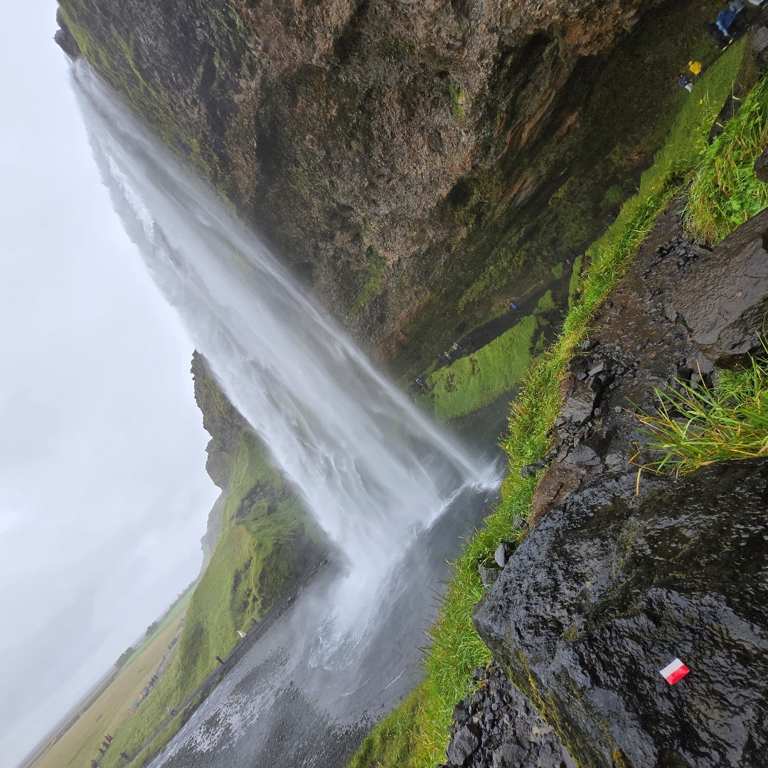 2025_08_iceland_iceland c2c43542e211