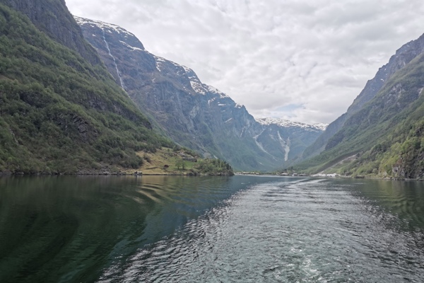 2019_05_norway_fjords 5446b50f10e0