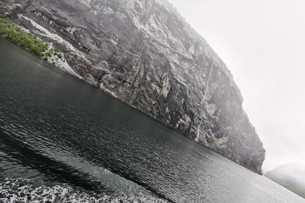 2019_05_norway_fjords a3fd2809942f